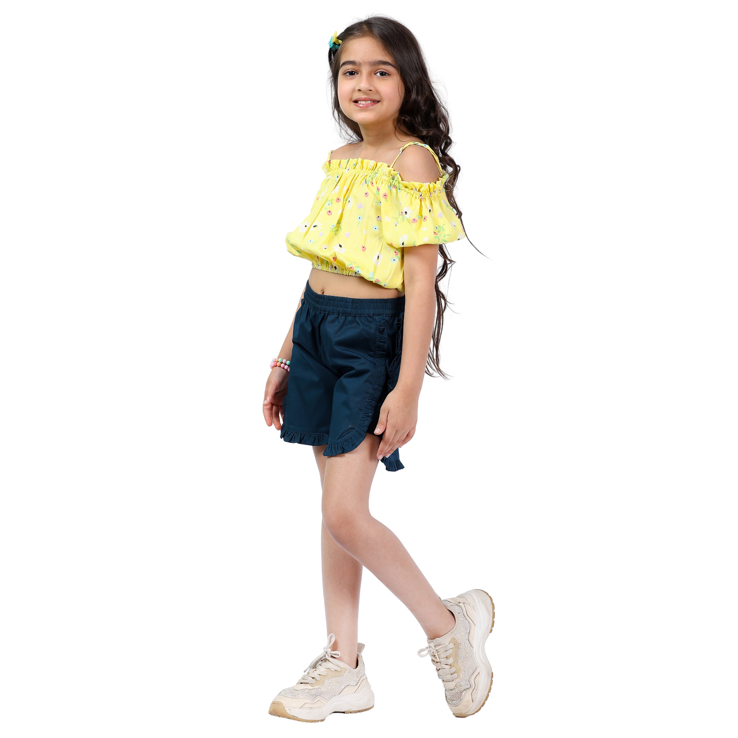 Girls Set – Floral Off-Shoulder Crop Top with Shorts (4–10 Yrs)